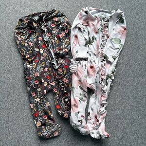 Caden Lane Floral Ruffle Zipper Footie Pajamas - 3-6 Months